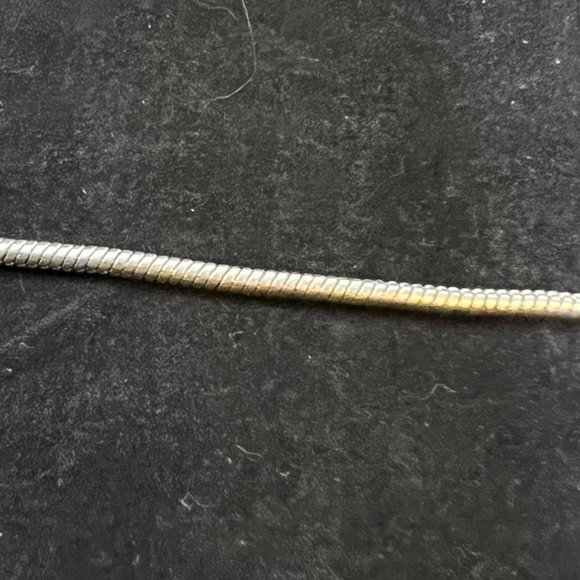 Vintage Lia Sophia Silver Tone Green Cabochon Snake Chain Necklace (2562) - Picture 4 of 5